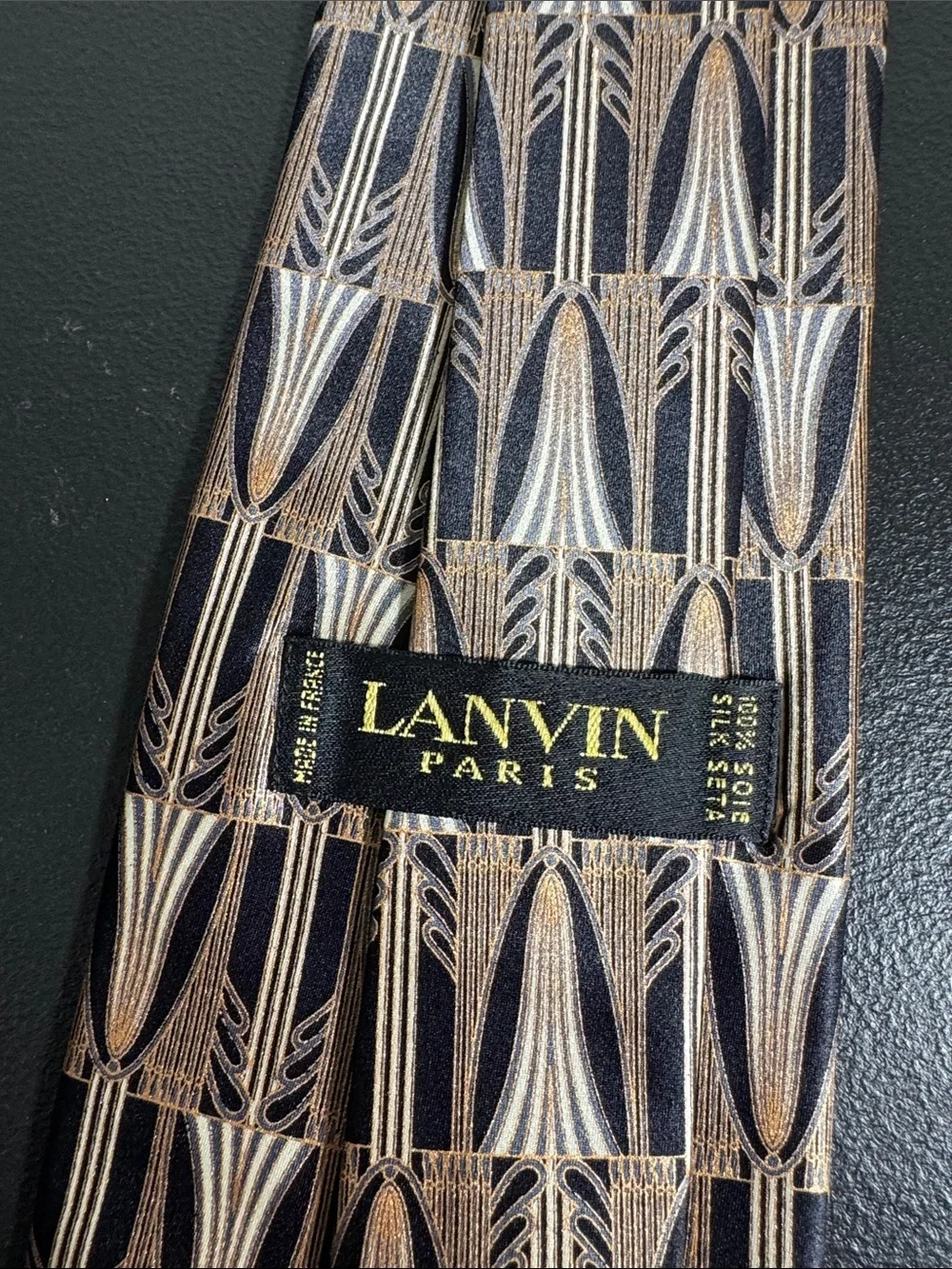 Lanvin mens brown geometric abstract pattern 100% silk luxury tie EUC